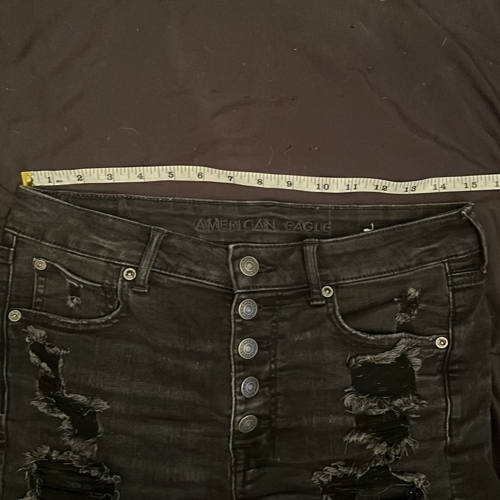 American Eagle Super High Rise Stretch Denim Shorts size 8 - Picture 2 of 7